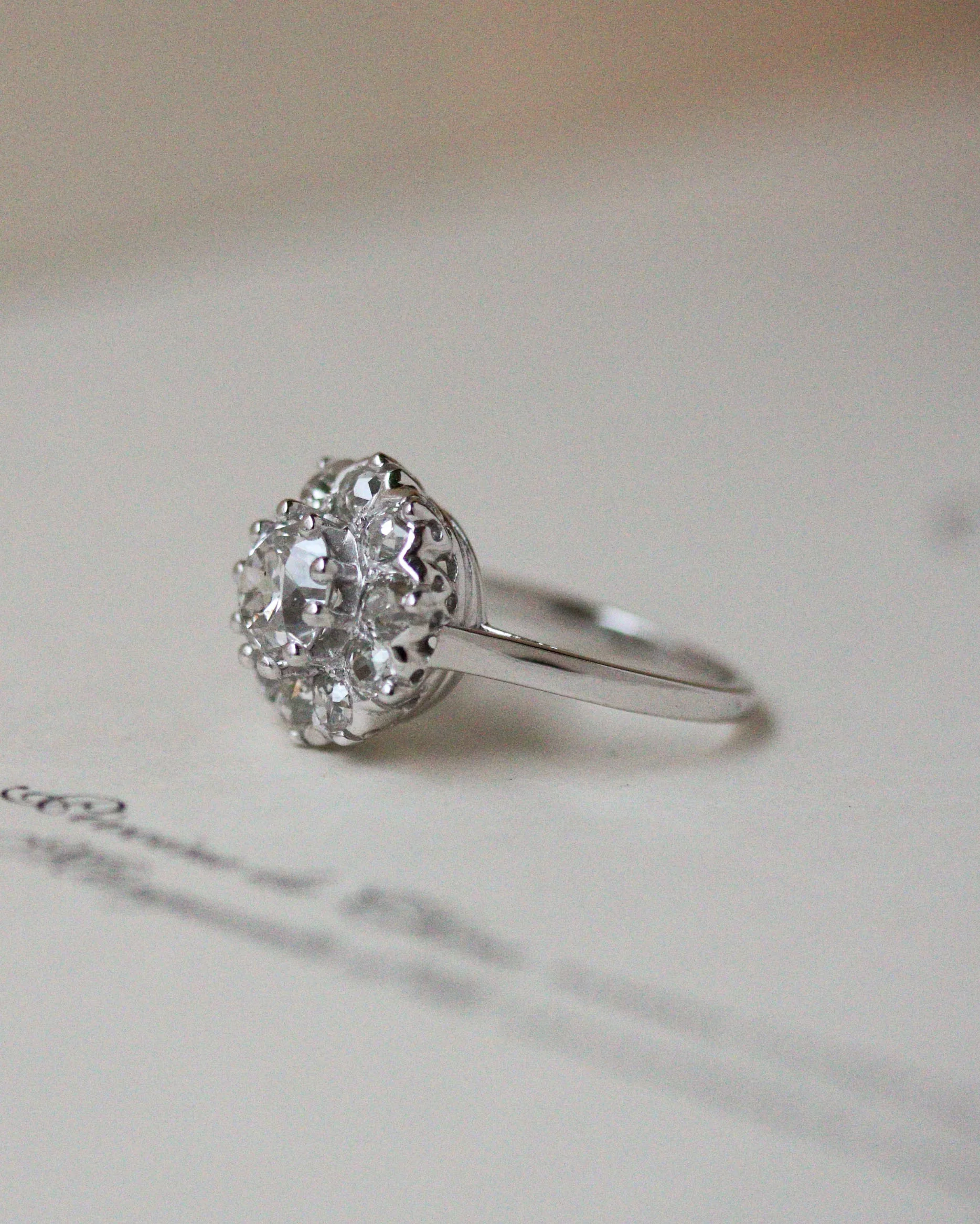 Bague Marguerite Ancienne Diamants et Platine - Image 5