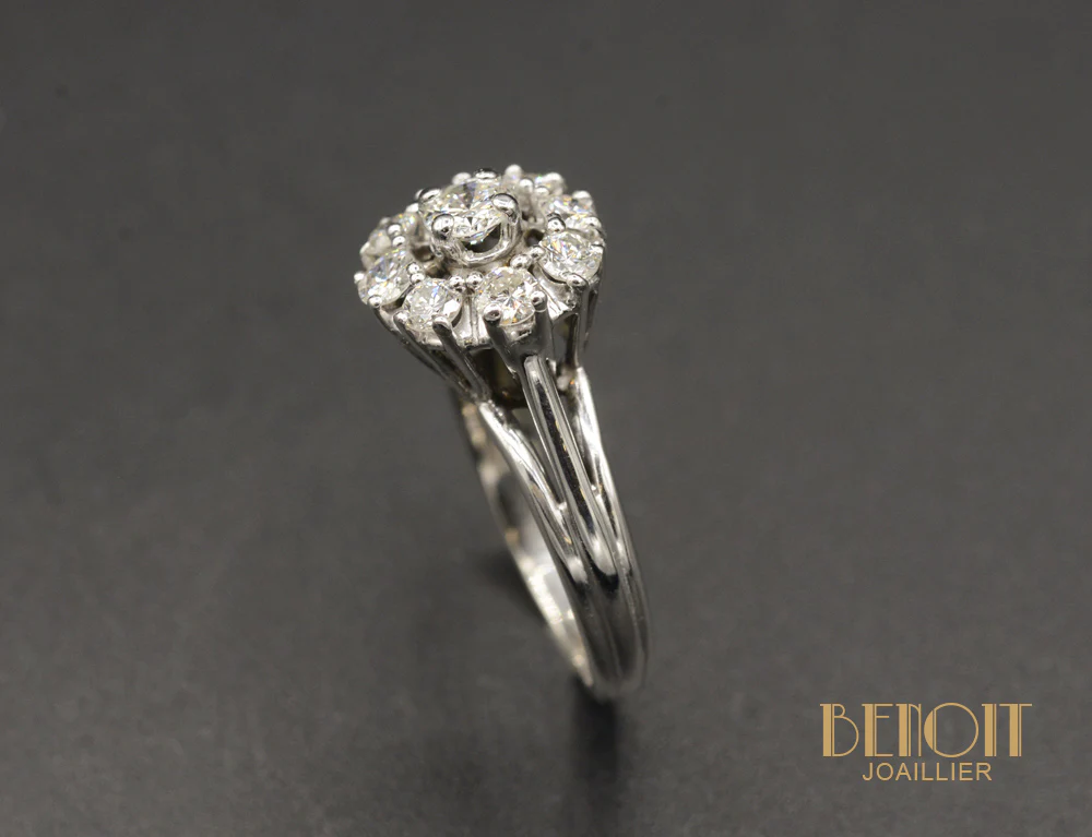 Bague Marguerite Diamants Années 1960 - Image 3