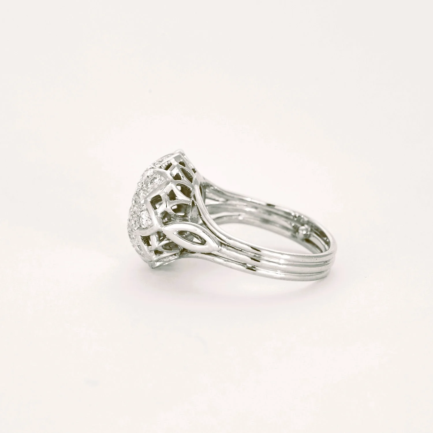 Bague Marguerite Diamants Platine - Image 6