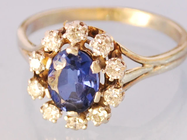 Bague marguerite saphir et diamants - Image 2