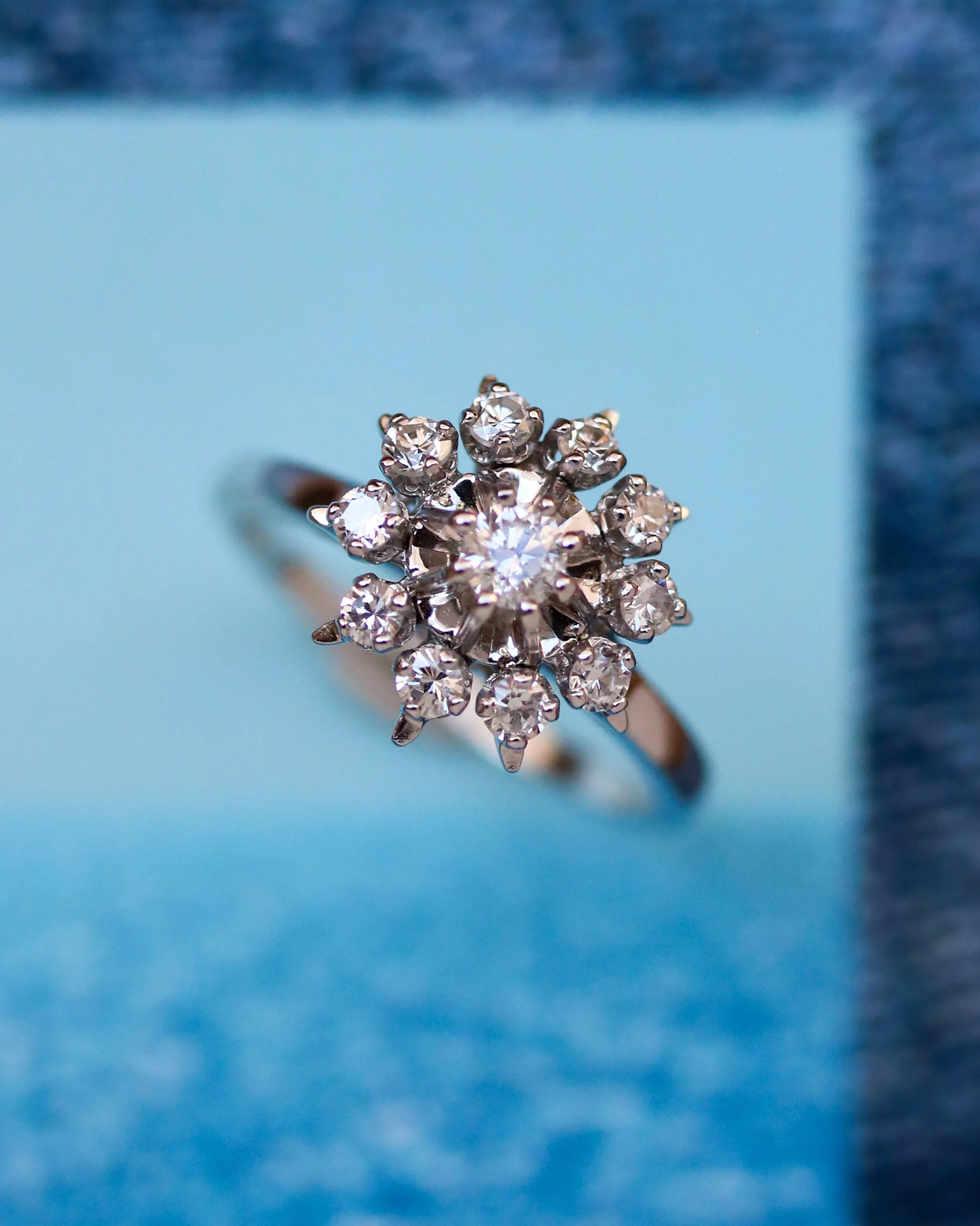 Bague Marguerite Vintage Diamants Or blanc - Image 2