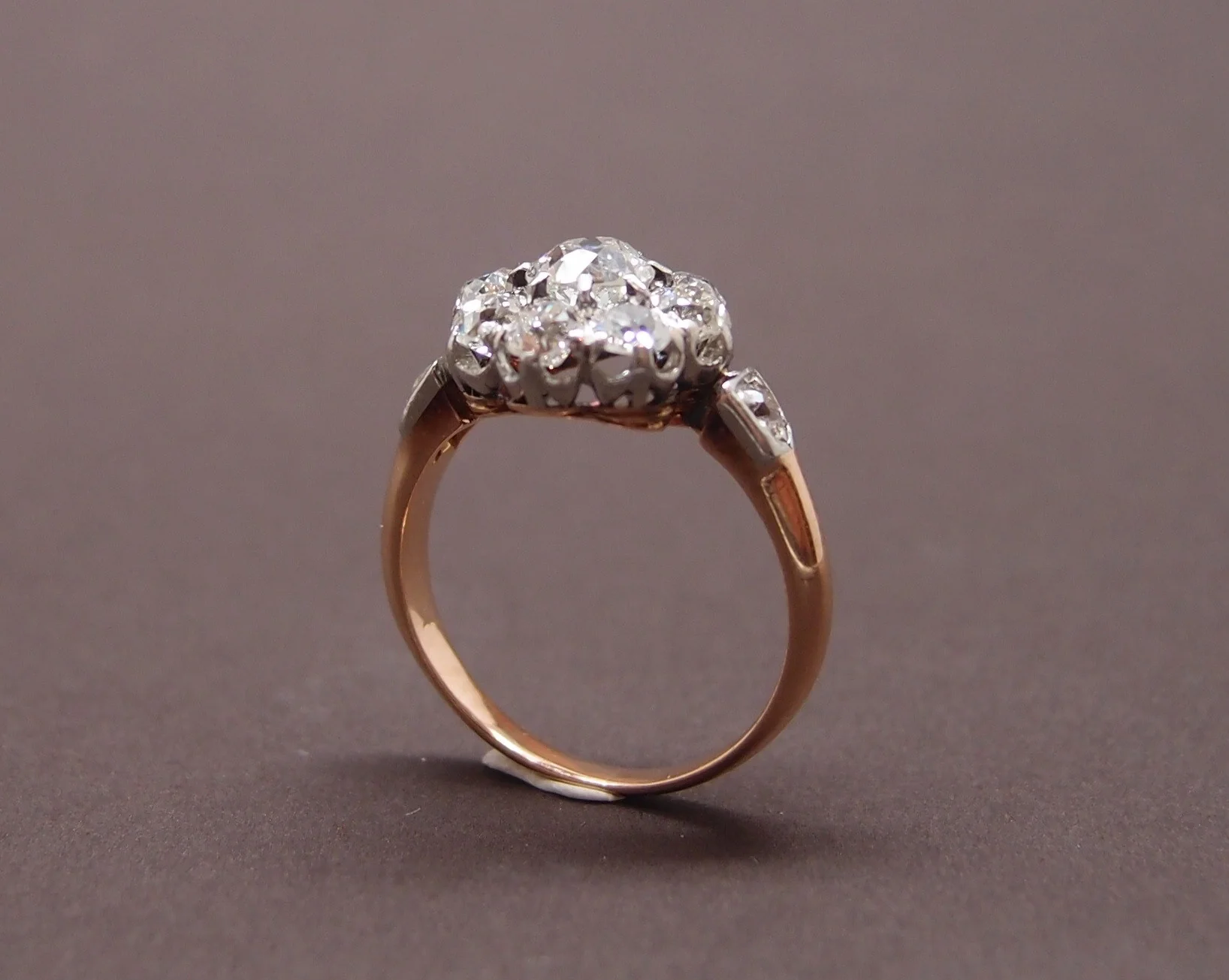 Bague "pompadour" diamants or et platine - Image 2