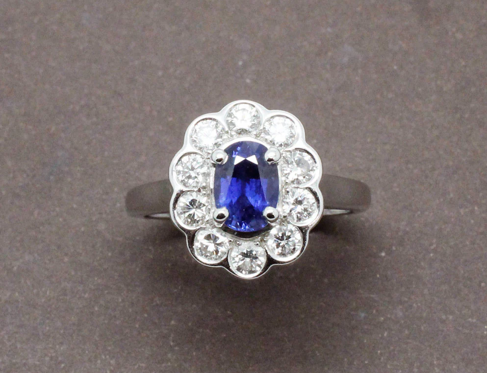 Bague Pompadour Saphir Diamants - Image 3