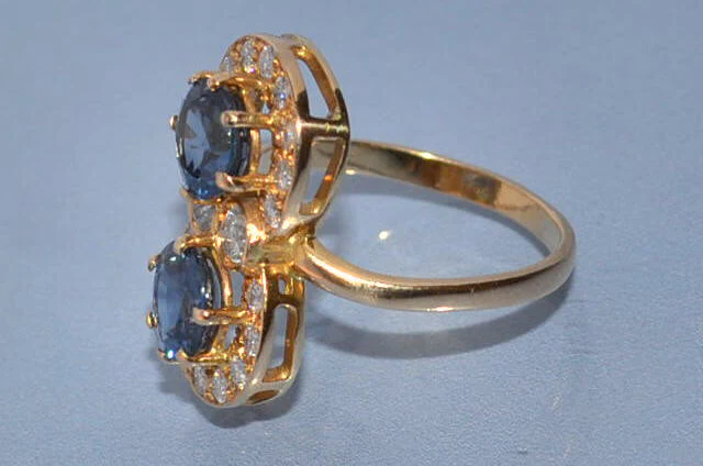 Bague saphirs diamants et or jaune - Image 3