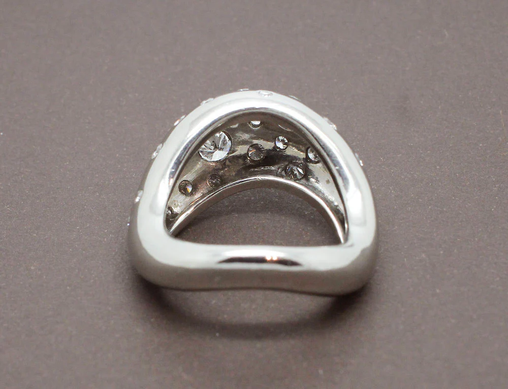 Bague "Mouvementée" Signée FRED Platine et Diamants - Image 4