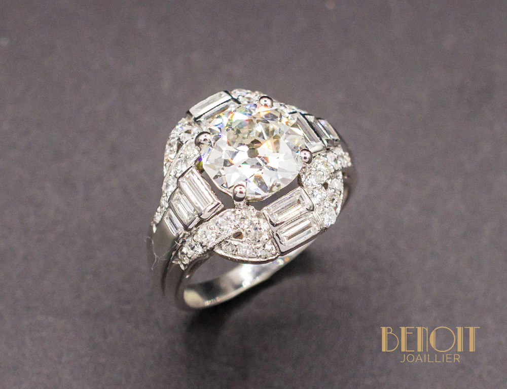 Bague Style Art Déco Diamants