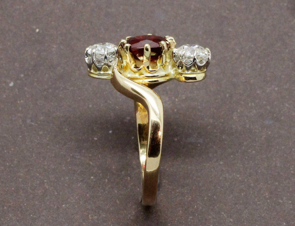 Bague Style Tourbillon Grenat Diamants - Image 3