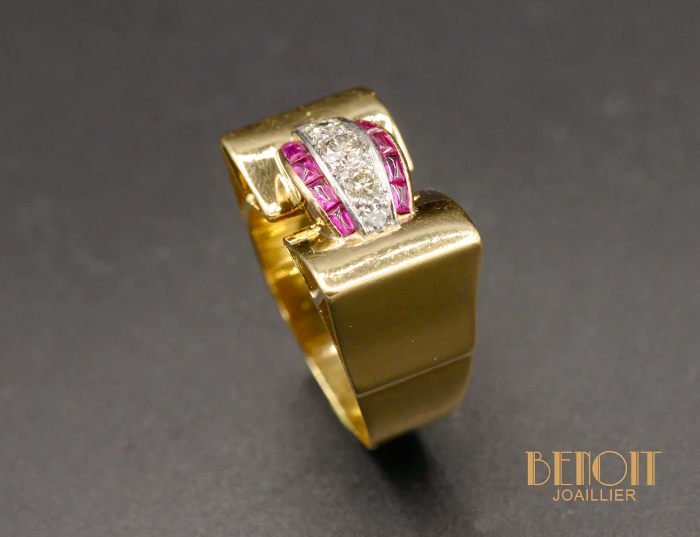 Bague Tank Or Jaune Diamants Rubis Verneuil - Image 3