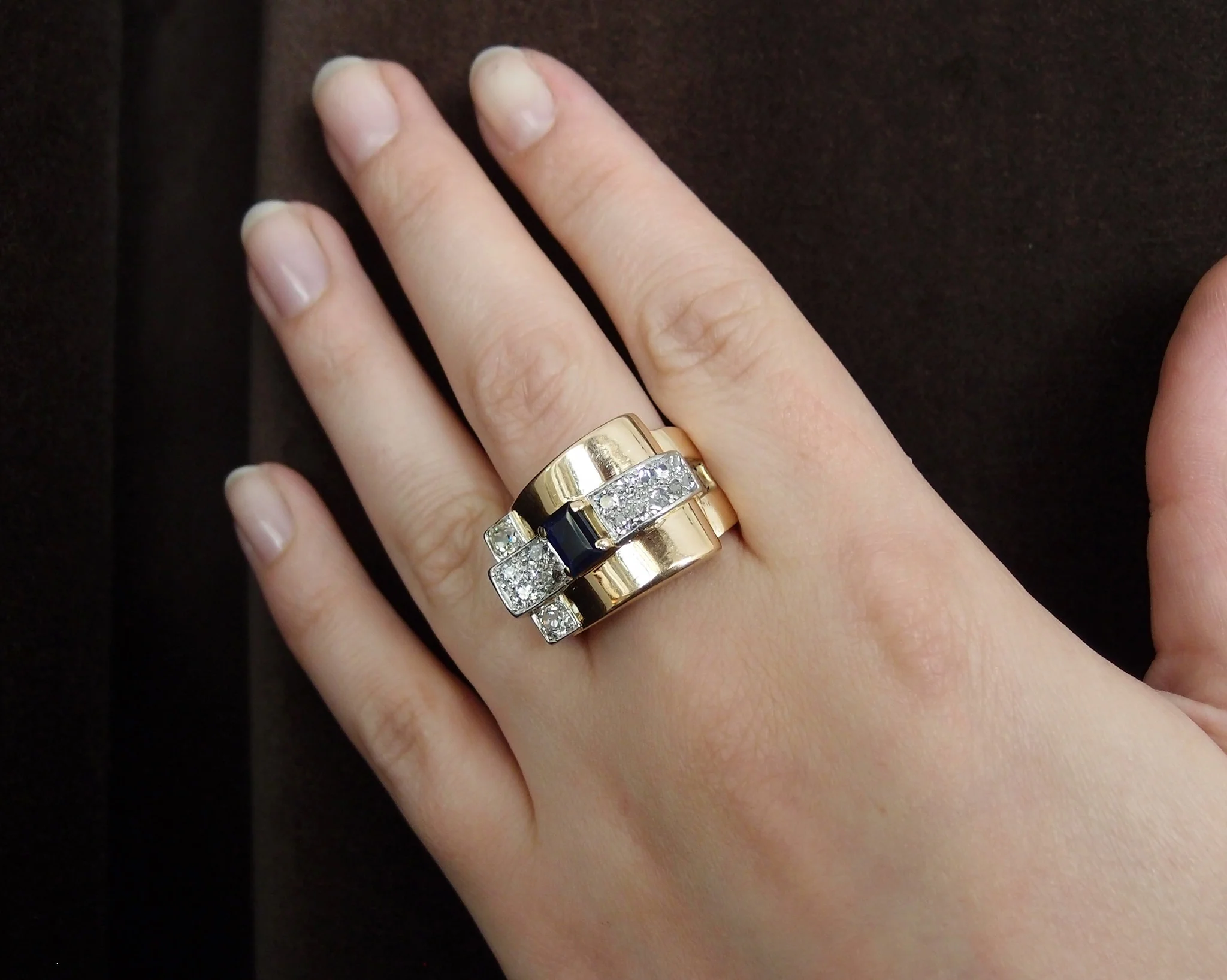 Bague "Tank" or, platine, saphir et diamants - Image 6