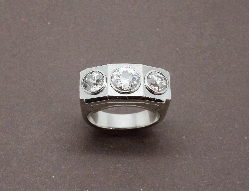 Bague Tank Platine et Diamants - Image 2