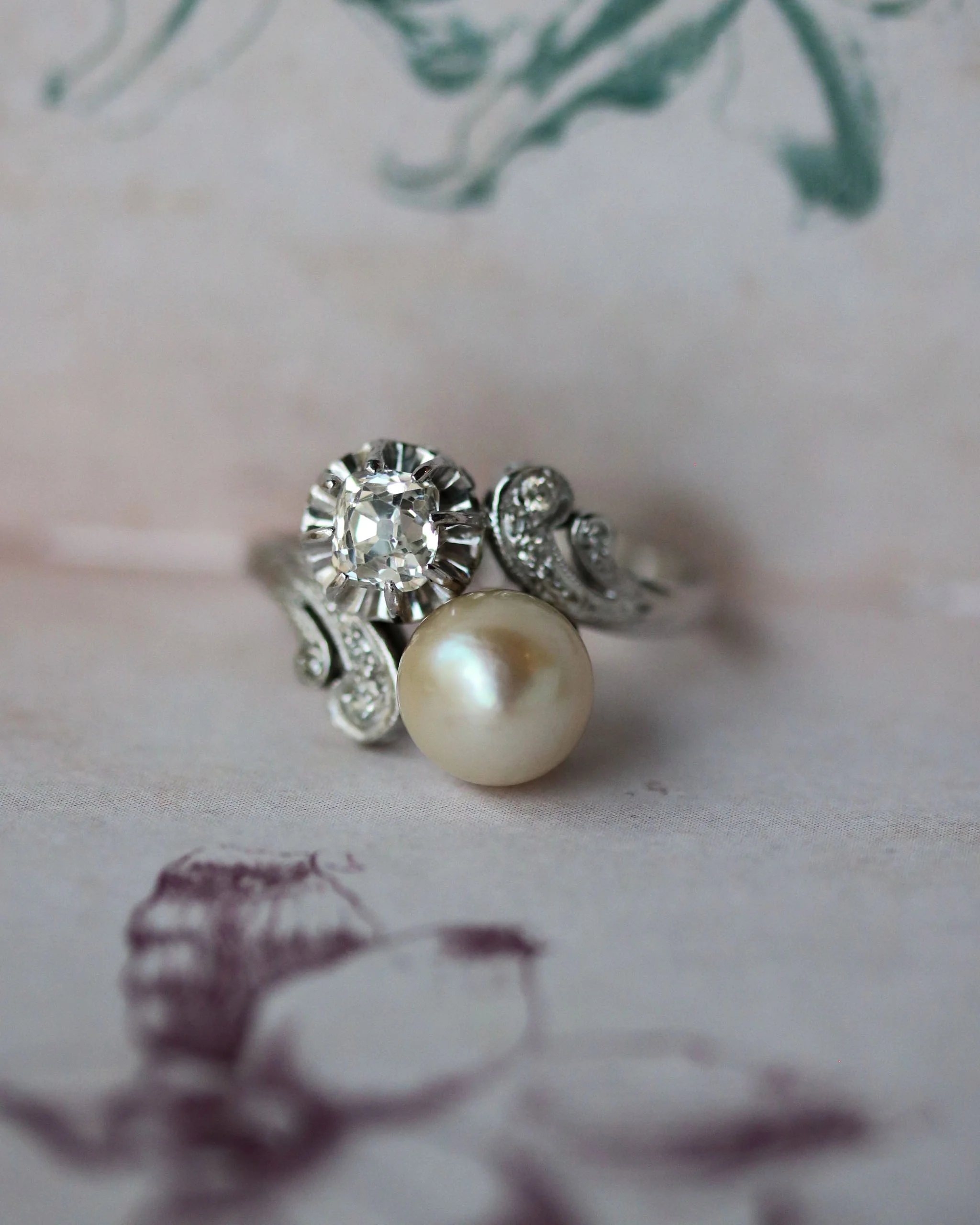 Bague Toi et Moi Diamant et Perle - Image 3