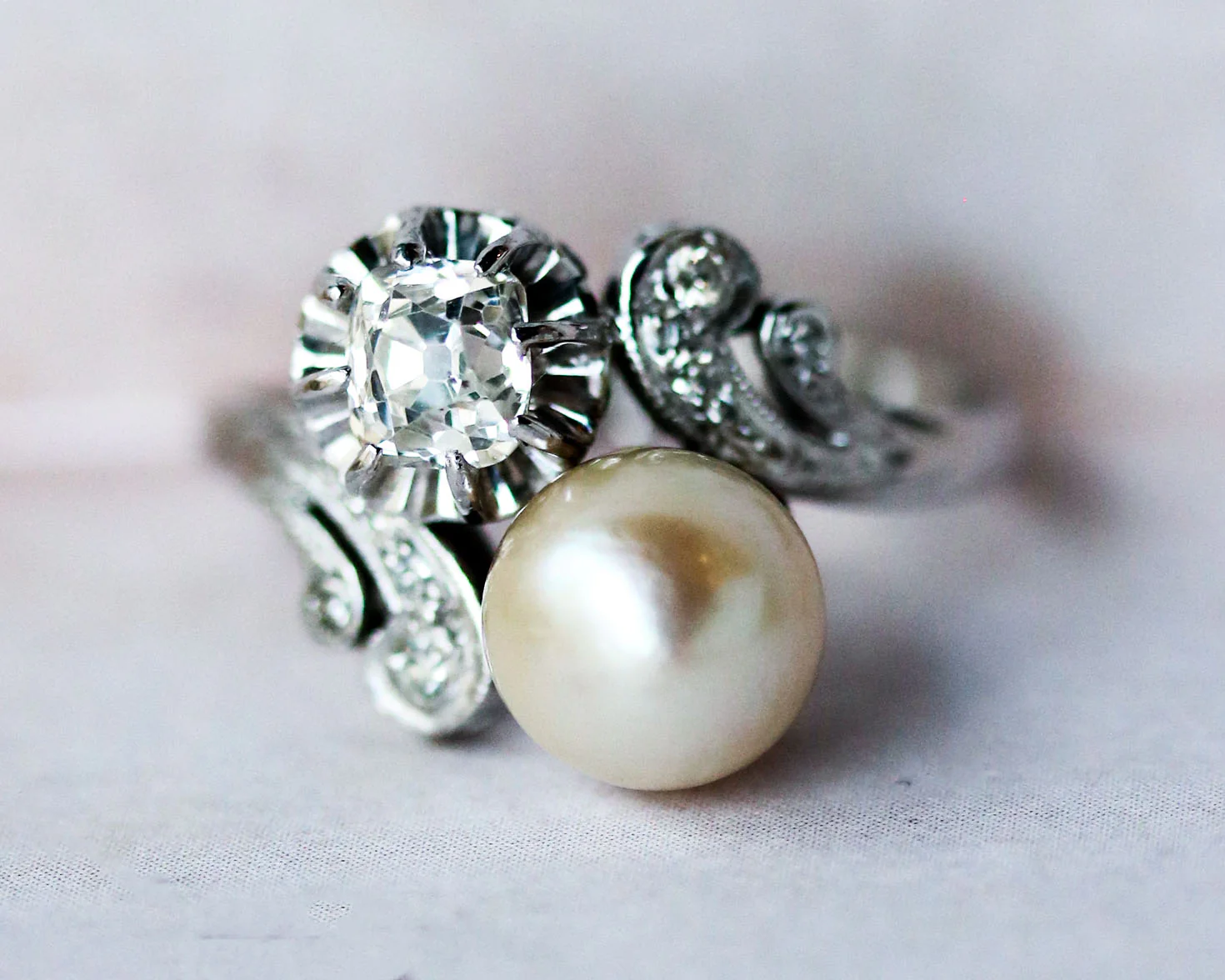 Bague Toi et Moi Diamant et Perle - Image 8