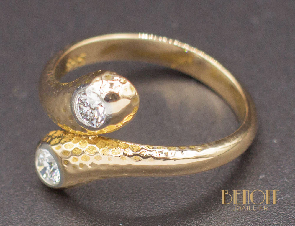 Bague Toi et Moi Martelée Diamants - Image 5