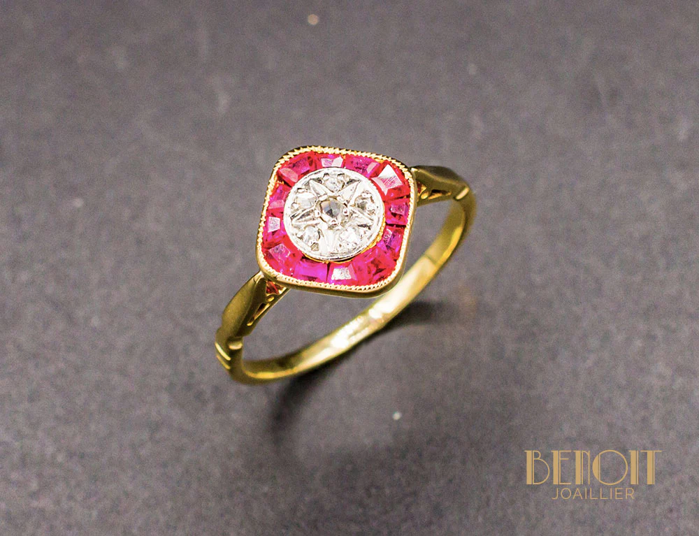 Bague Vintage Rubis Diamants