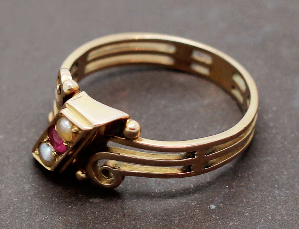 Bague XIXe Or Perles et Verneuil - Image 4