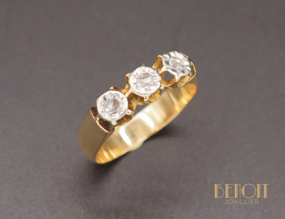 Bague XIXe Trois Diamants