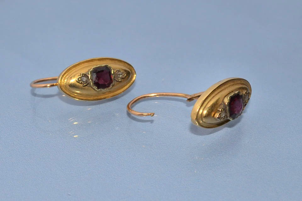 Boucles d'oreille napoléon III or et grenats - Image 2