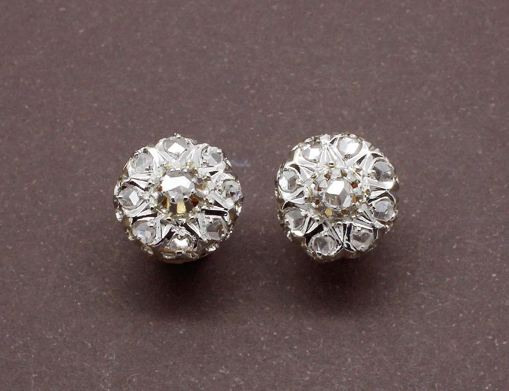 Boucles d'Oreilles Fleurs Diamants