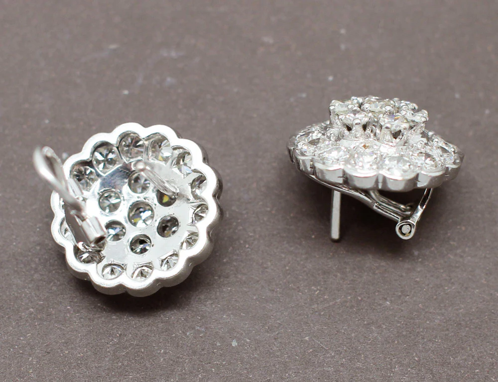 Boucles d'Oreilles Marguerite Diamants - Image 3