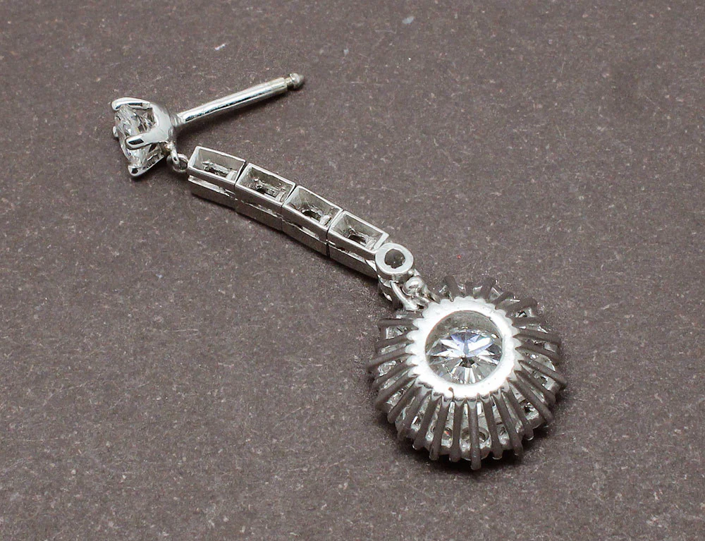 Boucles d'Oreilles Pendantes Diamants - Image 4