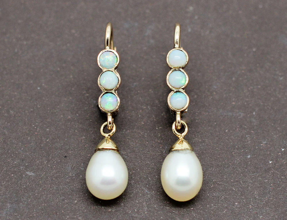 Boucles d'Oreilles Pendantes Opales Perles