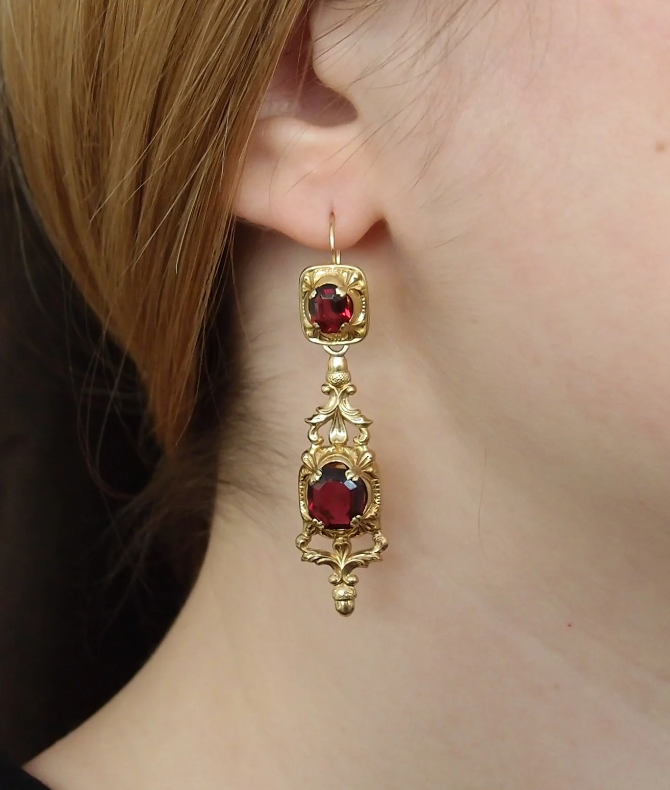 Boucles d'oreilles pendantes or et grenats Fin 19ème - Image 6