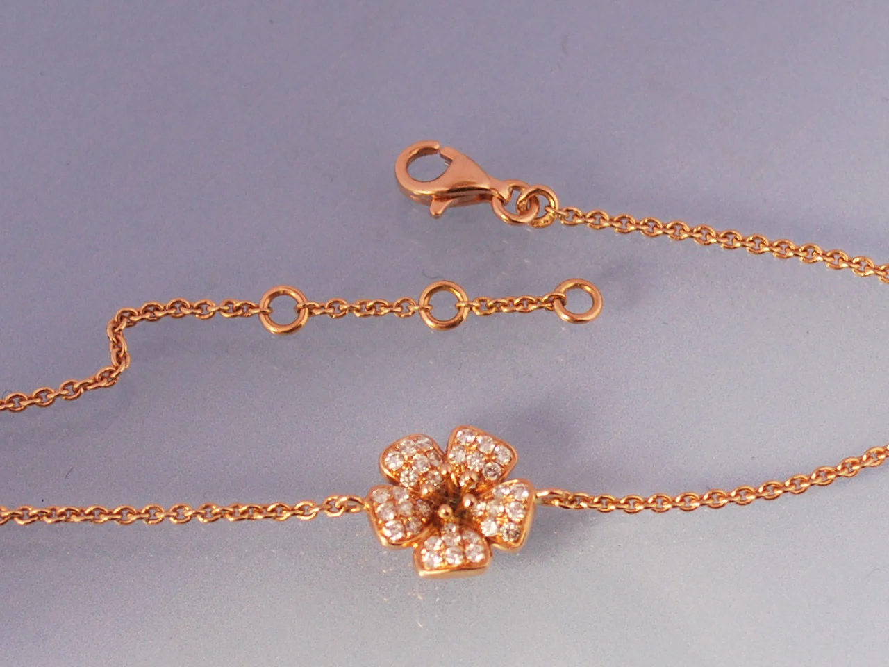 Bracelet fleur de diamants et or rose - Image 2