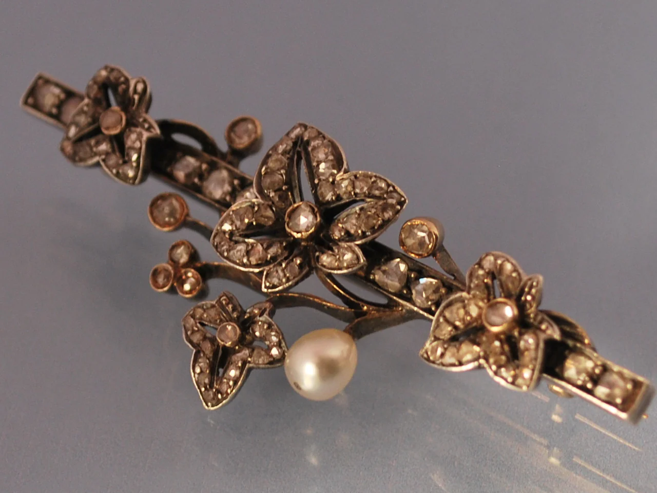 Broche 19 eme diamants perles fines - Image 2
