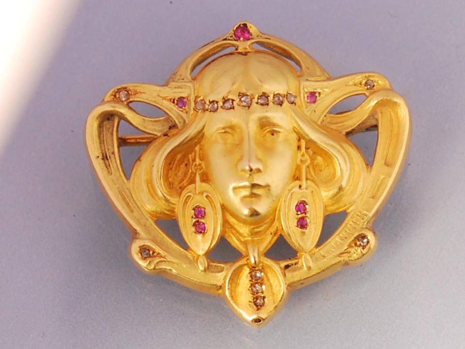 Broche art nouveaux Lucien Janvier