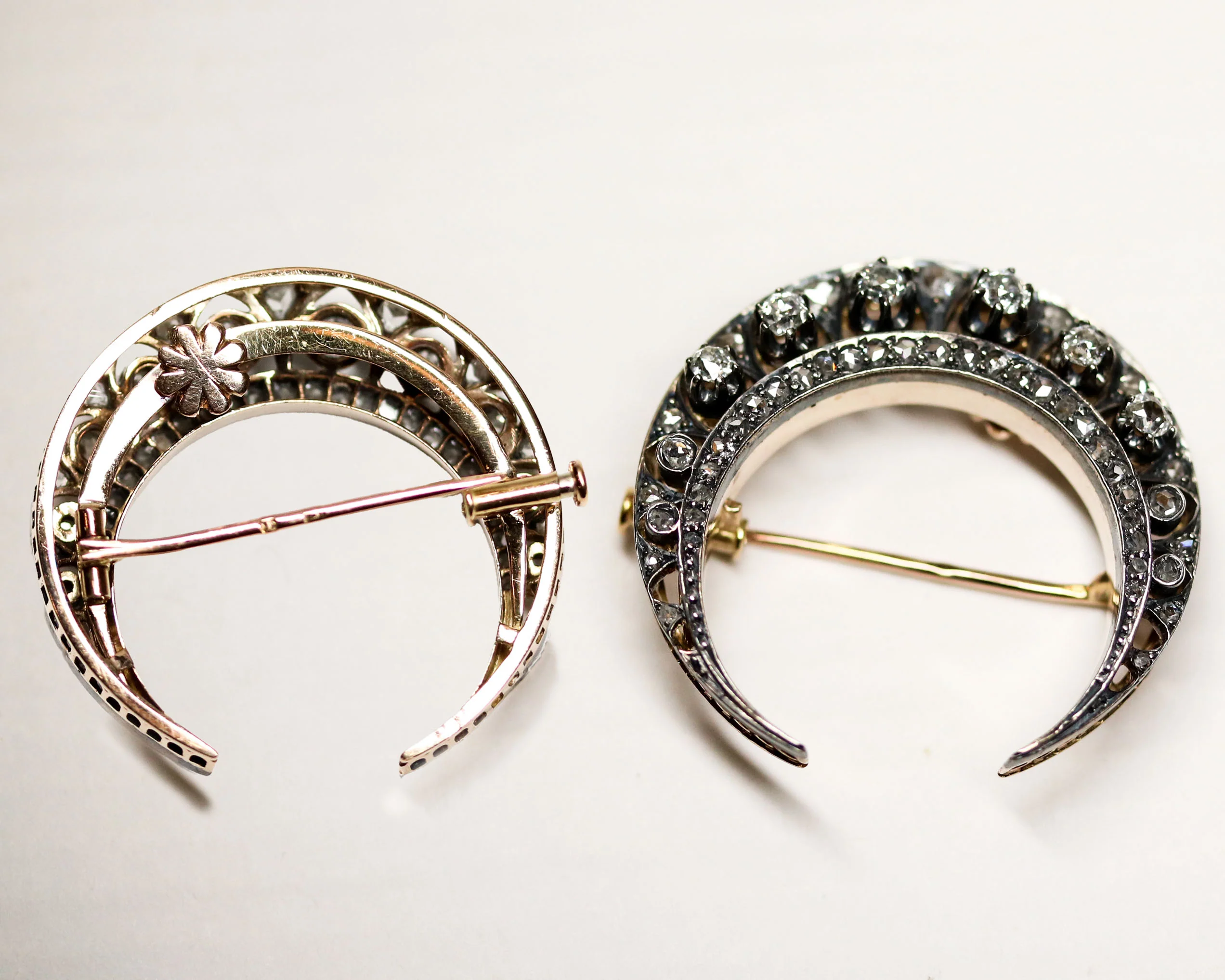 Broche Croissant Diamant Or et Argent - Image 4