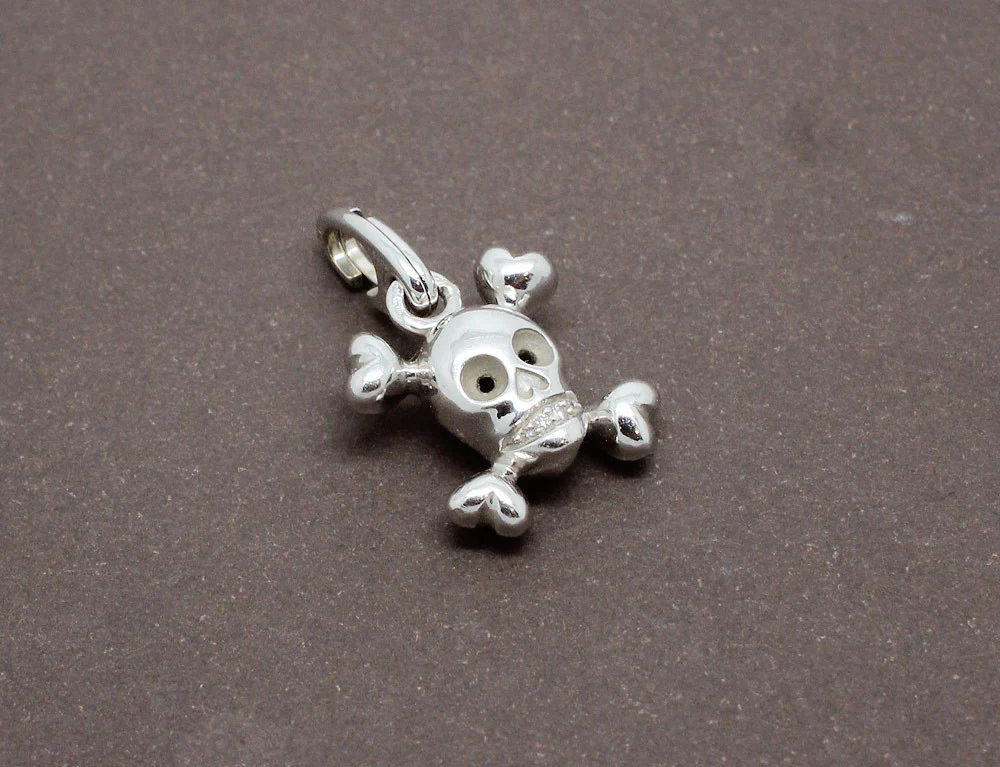 Charm's Dior "Tête de Mort" Or Blanc et Diamants - Image 2