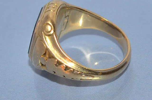 Chevalière anciène bague poison - Image 4
