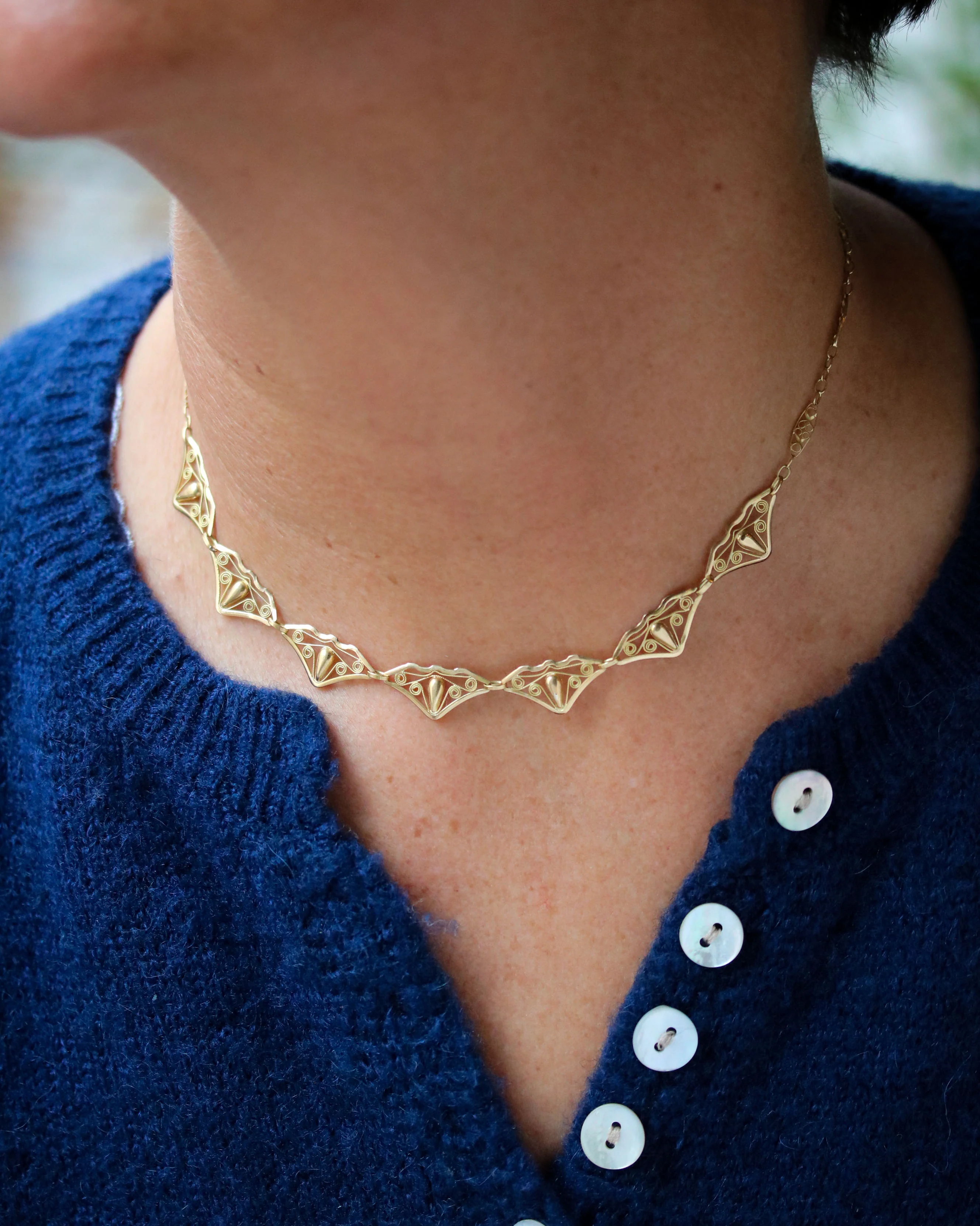 Collier Draperie Ancien Court Maille Filigrane Or Jaune