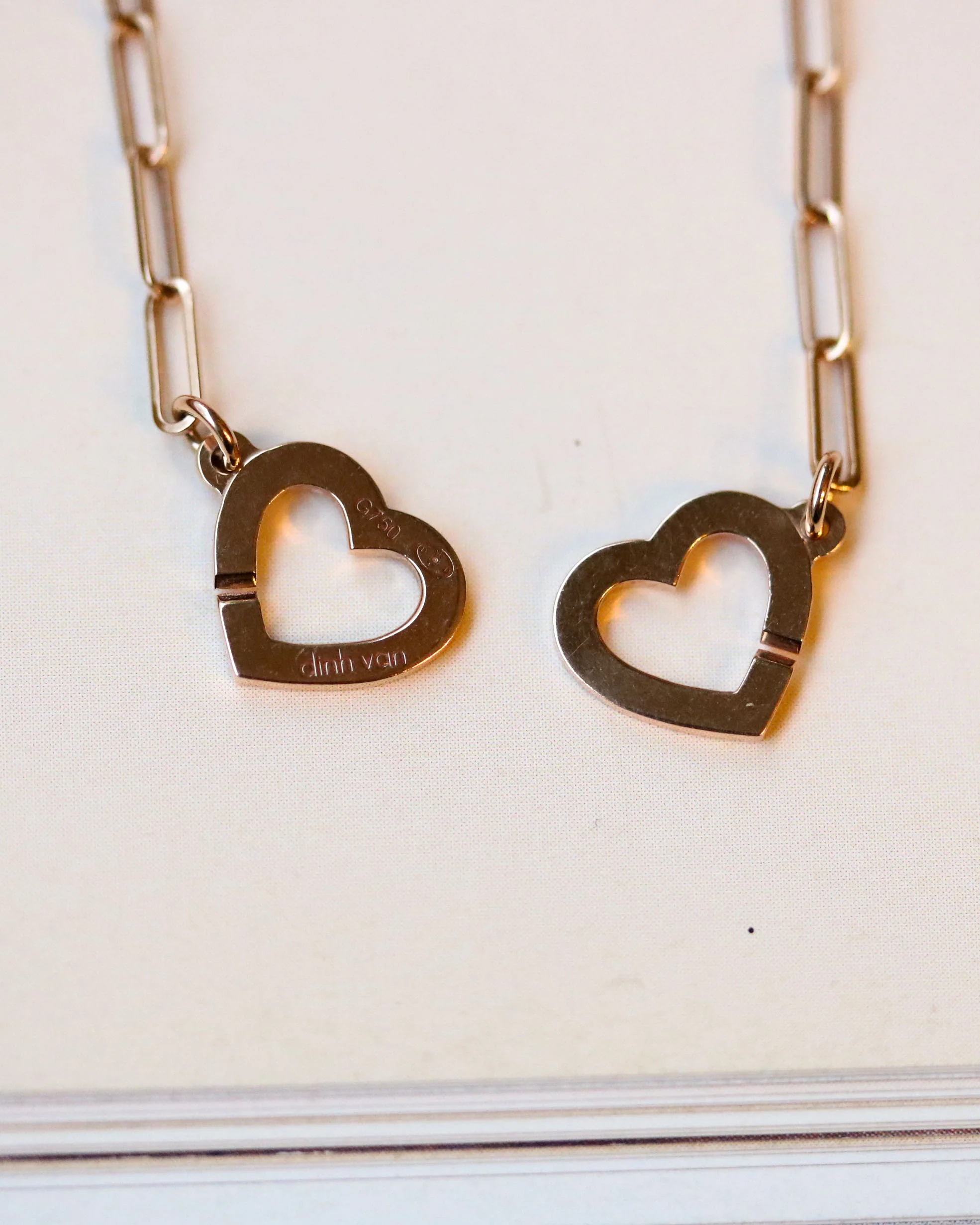 Collier Dinh Van "double coeurs" en or rose - Image 2