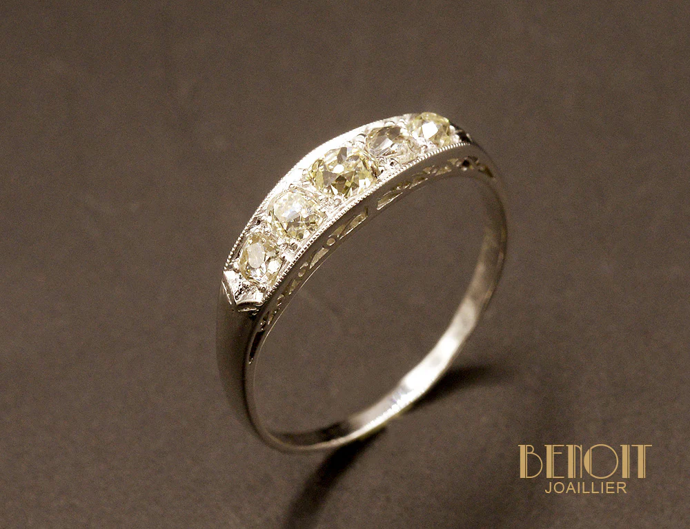 Bague Jarretiere Art Déco Diamants