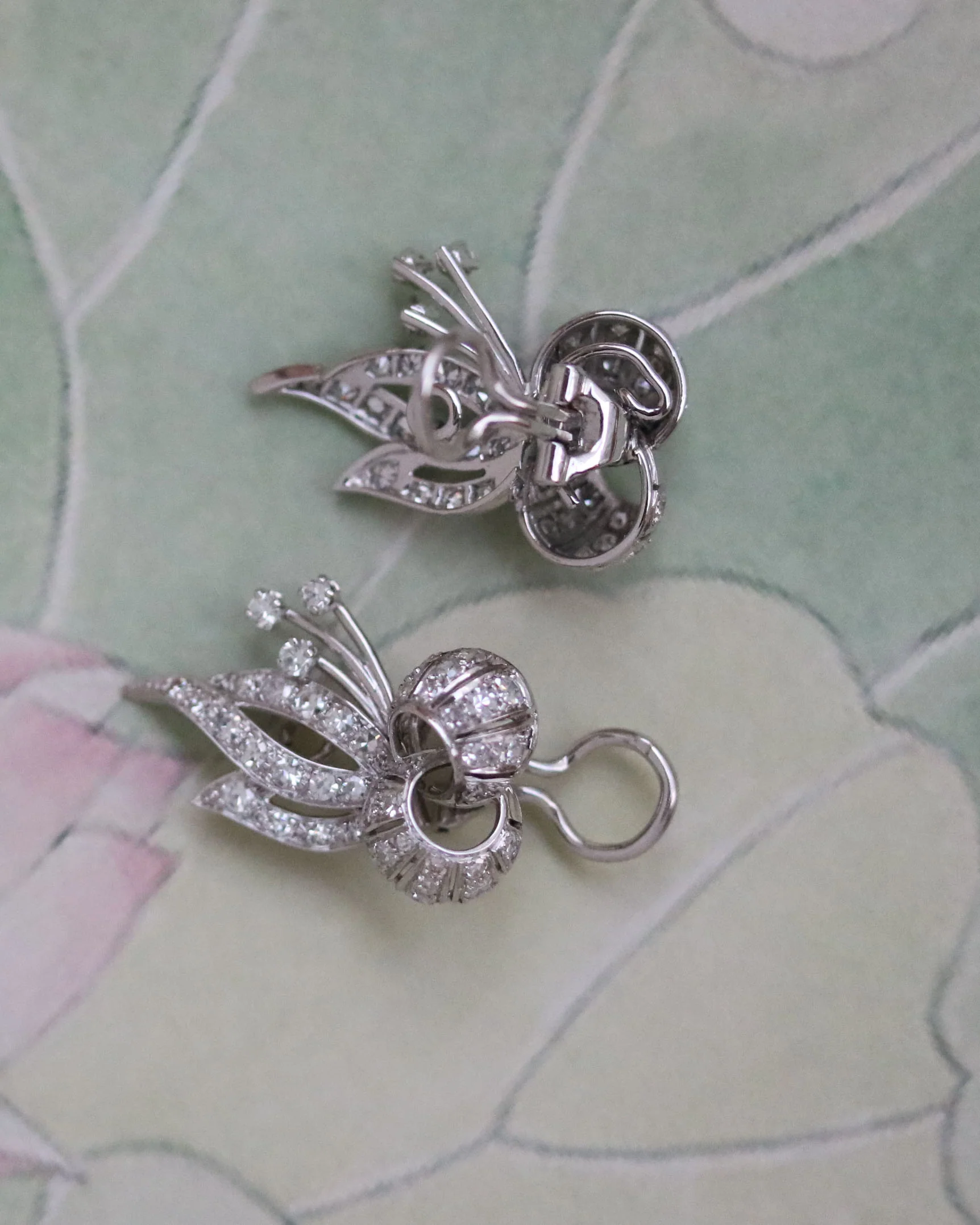 Paire de Boucles d'Oreilles "Cocktail" Or Blanc et Diamants - Image 6