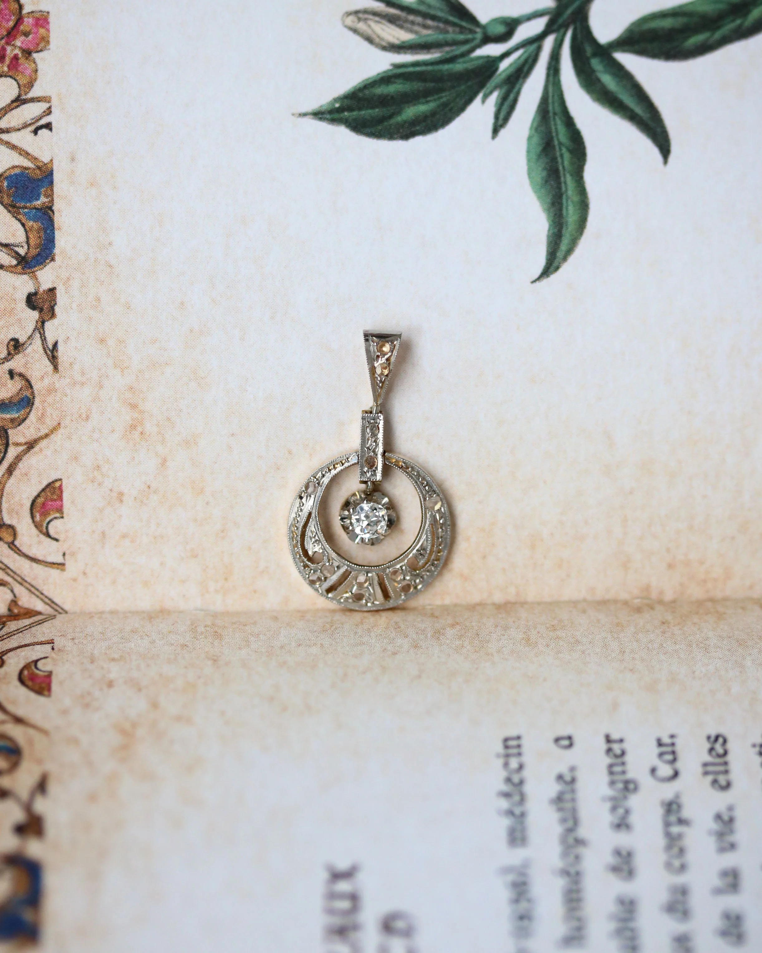 Pendentif Art Déco Or et Diamants - Image 5