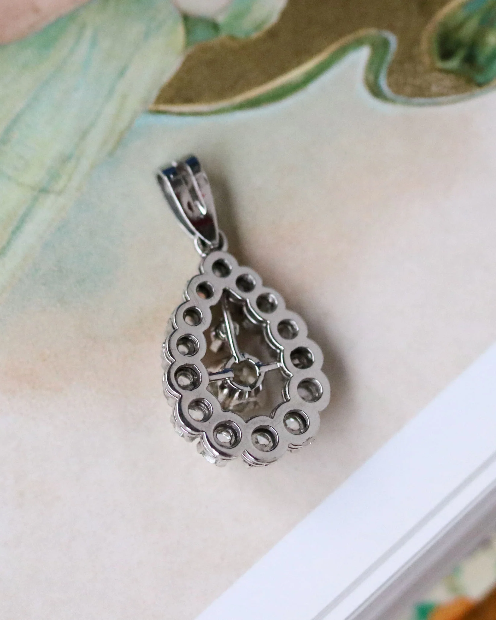 Pendentif Art Déco Or Blanc et Diamants - Image 4