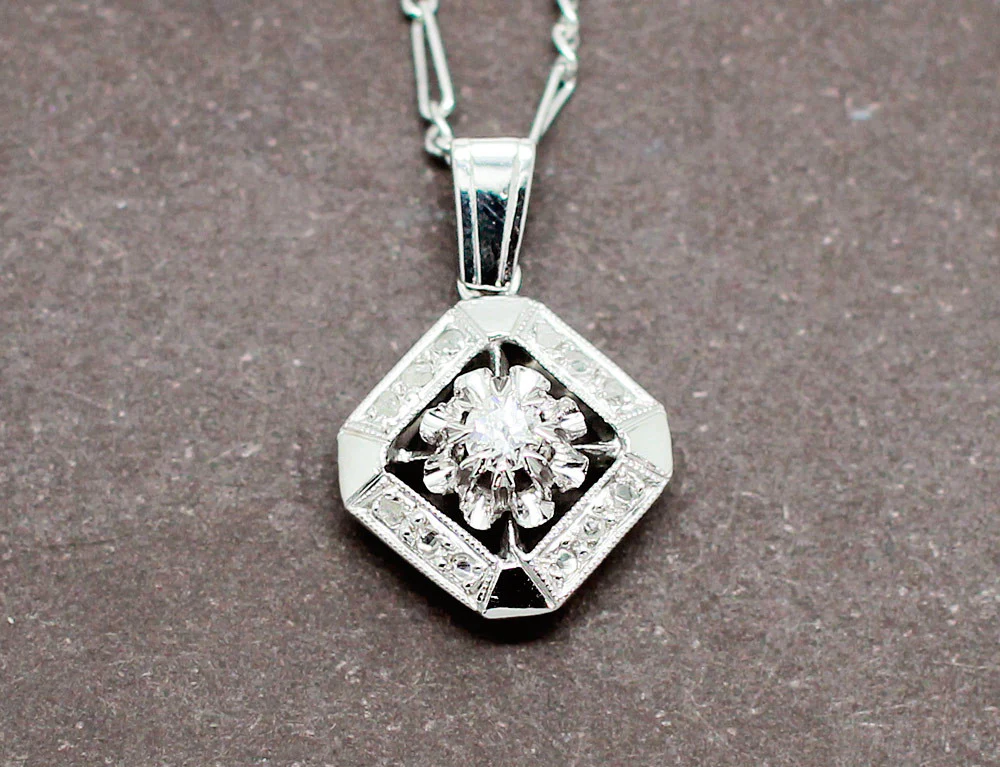 Pendentif Art Déco Platine et Diamants