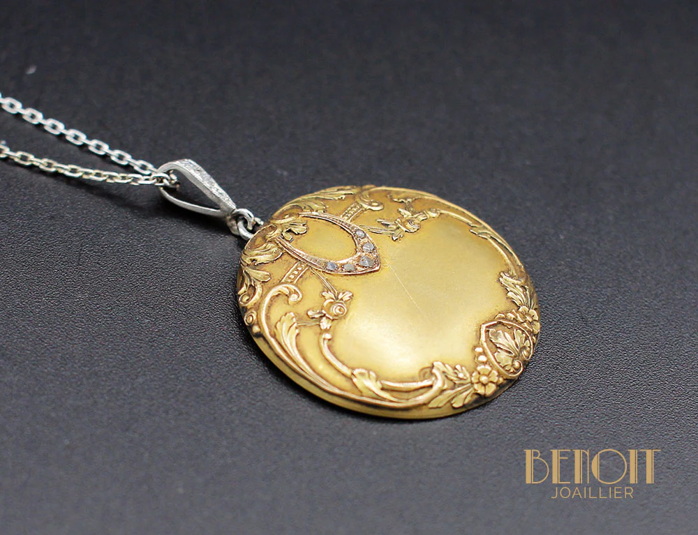 Pendentif "Les Récyclés" Dos de Montre à Gousset - Image 3
