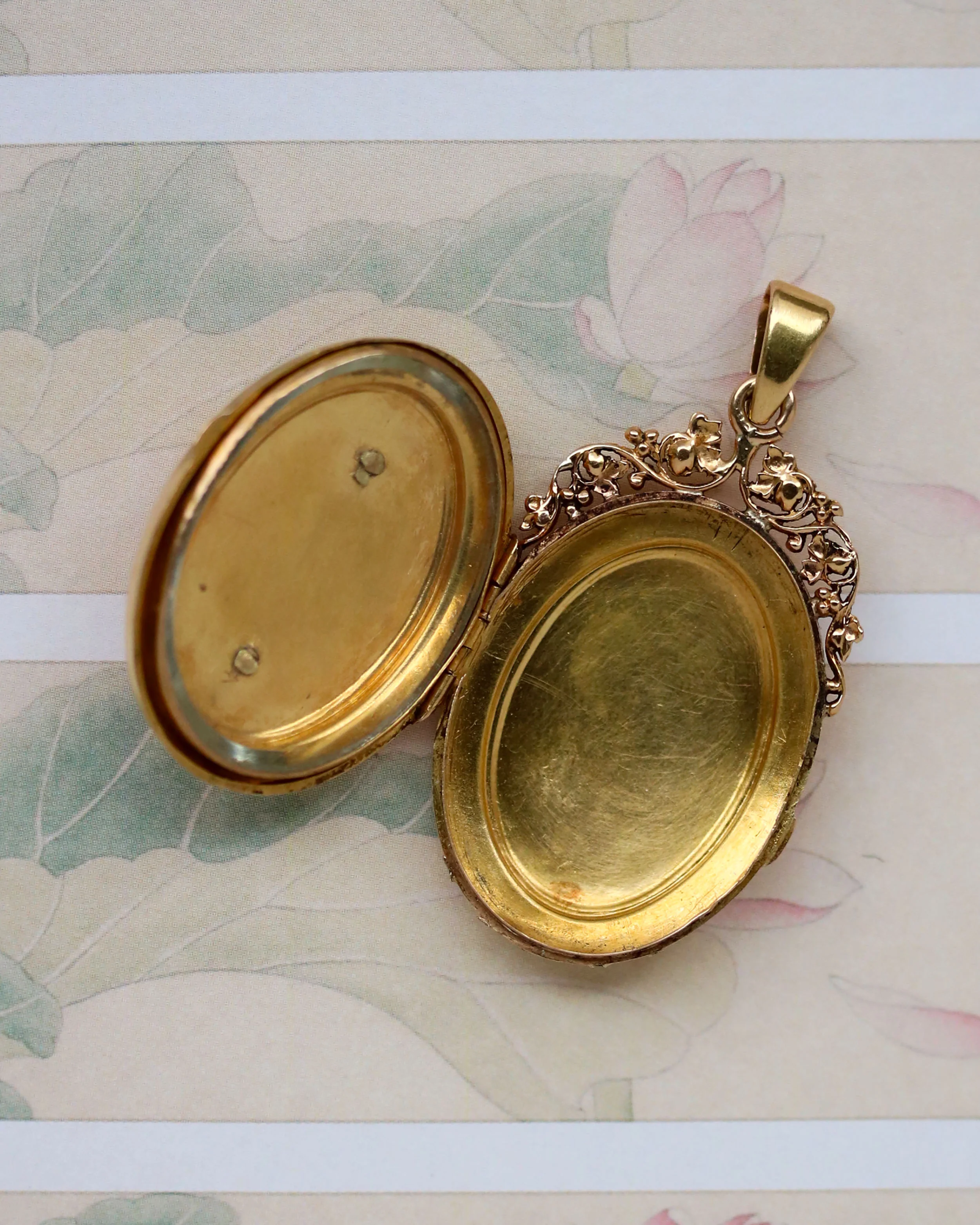Pendentif Ouvrant Or Rose Diamant et Perles - Image 4