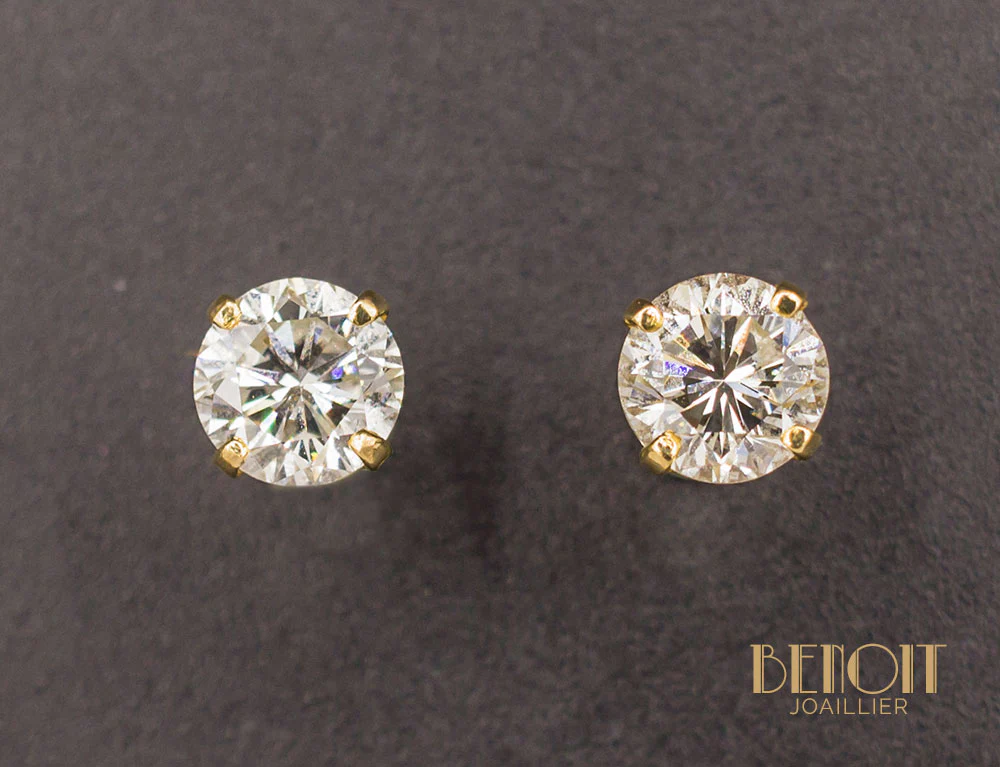 Puces Diamants 2x 0,85ct