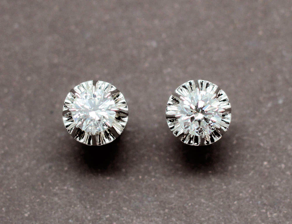 Puces d'oreilles Diamants