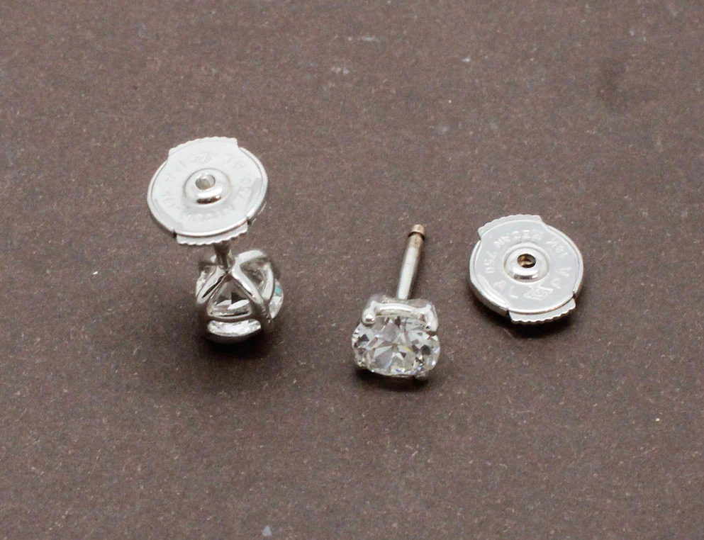 Puces d'Oreilles Diamants Or Blanc - Image 3