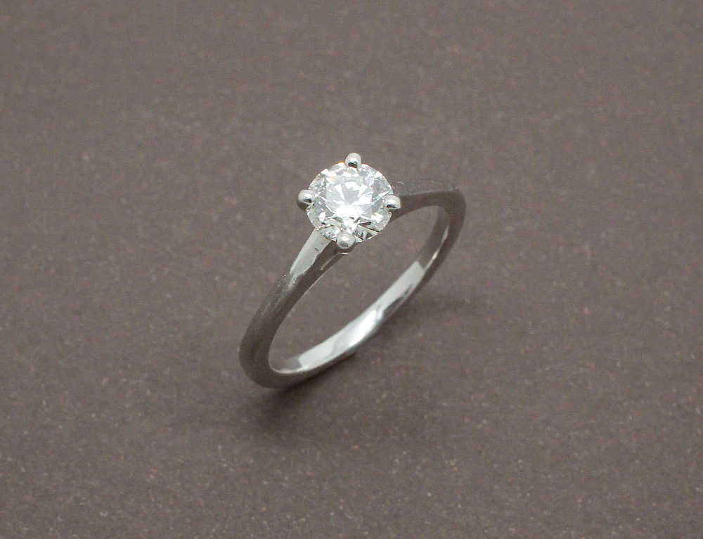 Solitaire De Beers "DB Classic" Diamant et Platine